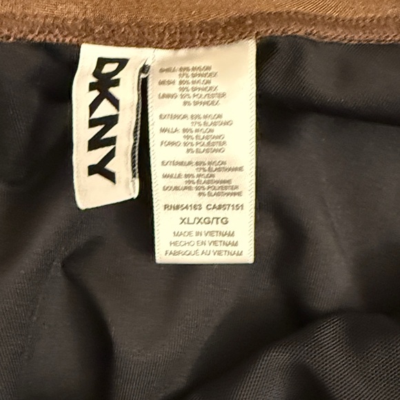 💋3 for $60💋 DKNY Twist Cutout One Piece Swimsuit - Picture 5 of 5